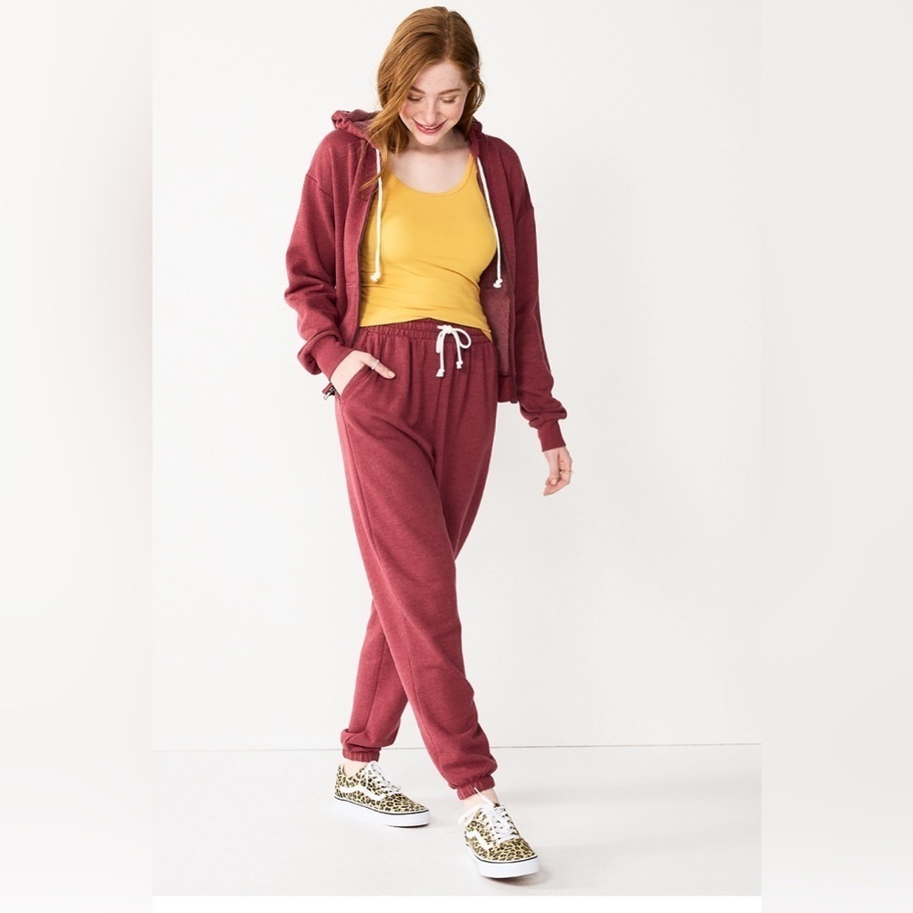 Juniors SO Seamed Pocket Pintuck Seams Sweatpant Legging - Size Large